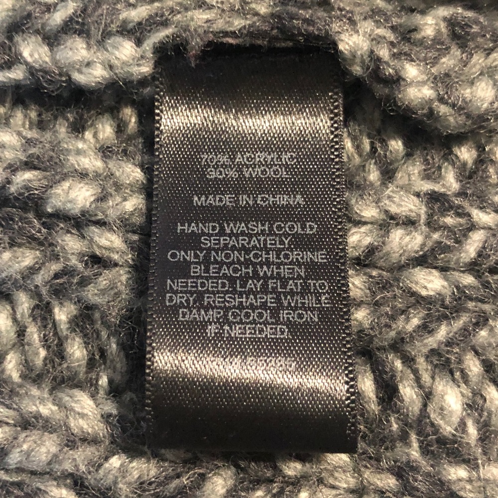 Express Cardigan - Picture 3 of 4